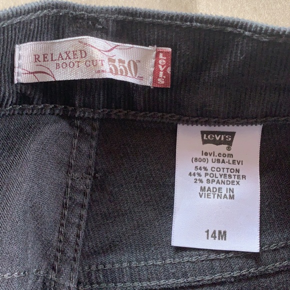 Levi's Relaxed Bootcut Gray Corduroy - Picture 4 of 5